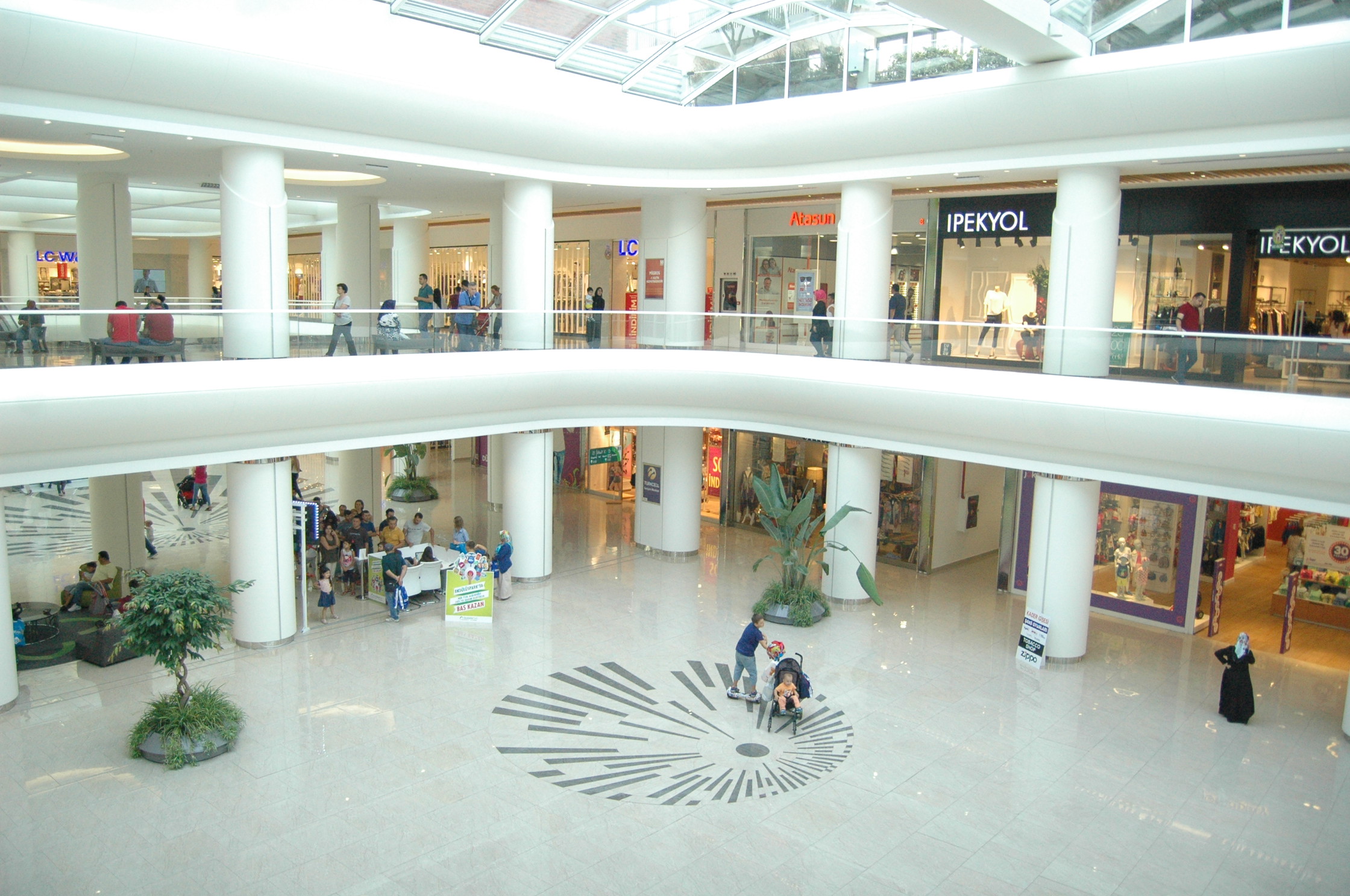 Endülüs Park güçleniyor!