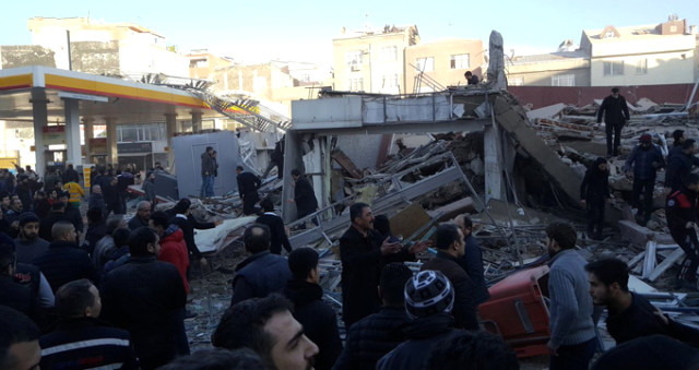 Zeytinburnu'nda çöken binaya ne oldu? İşte son durum..