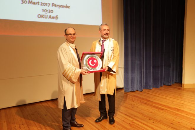 Fuat Tosyalı’ya fahri doktora unvanı verildi!