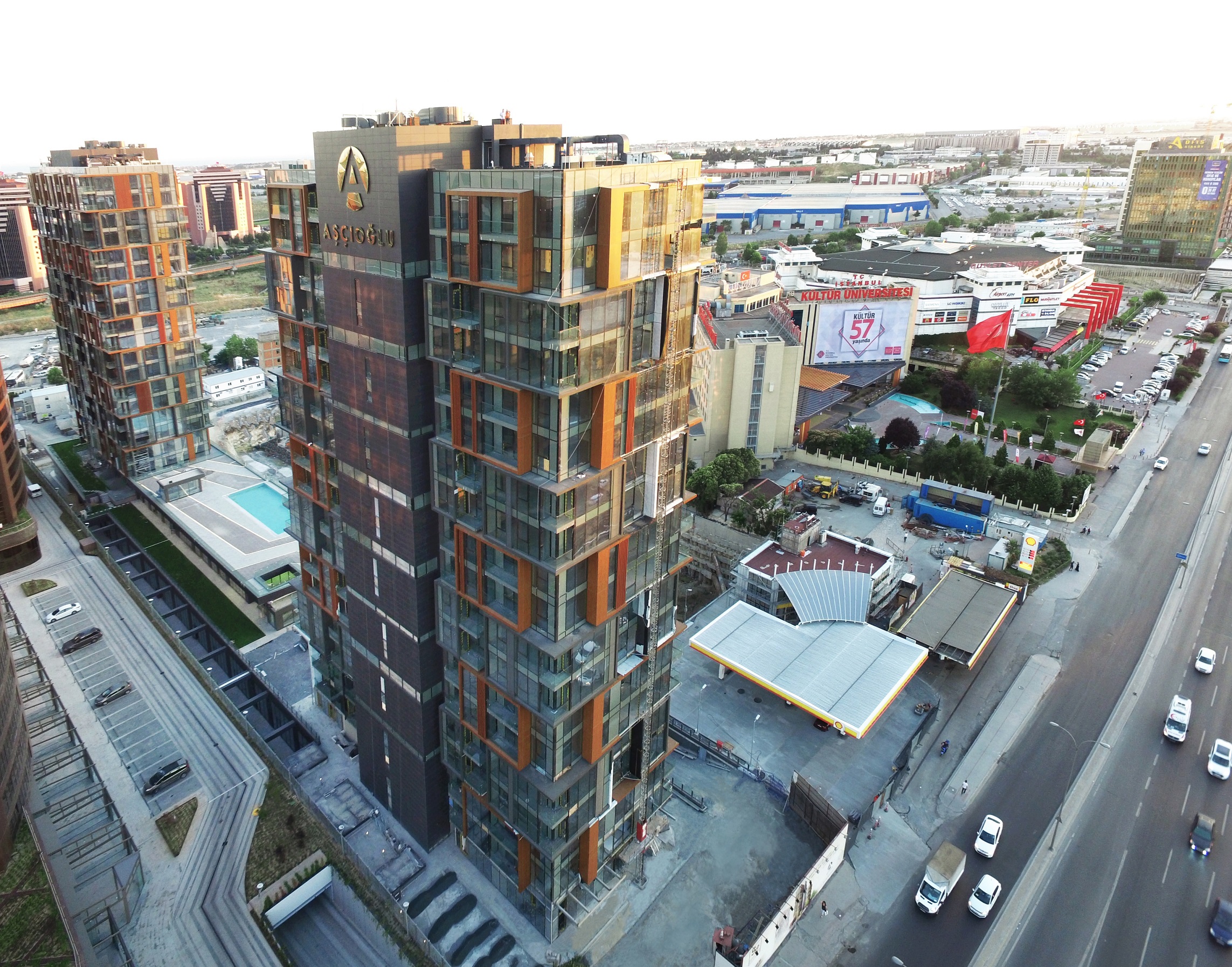 Ataköy Selenium Retro’da teslimler başladı!