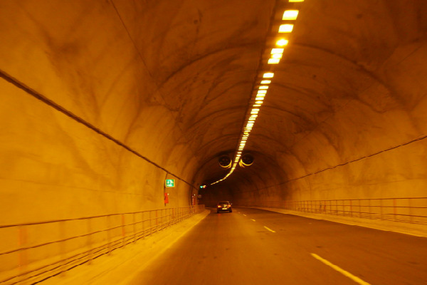 Dolmabahçe-Levazım-Baltalimanı-Ayazağa Tüneli nereden geçecek?