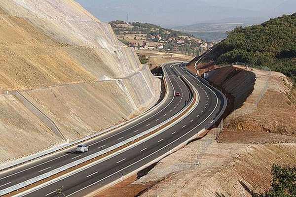 İzmir-Menemen-Aliağa-Çandarlı Otoyolu konut fiyatlarını ne kadar arttırdı?
