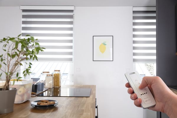 Somfy'den uzaktan kumandalı perdeler!