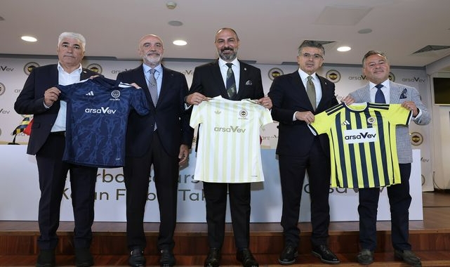 Fenerbahçe Kadın Futbol Takımı'nın İcra Sorumluluğu arsaVev'e Emanet!